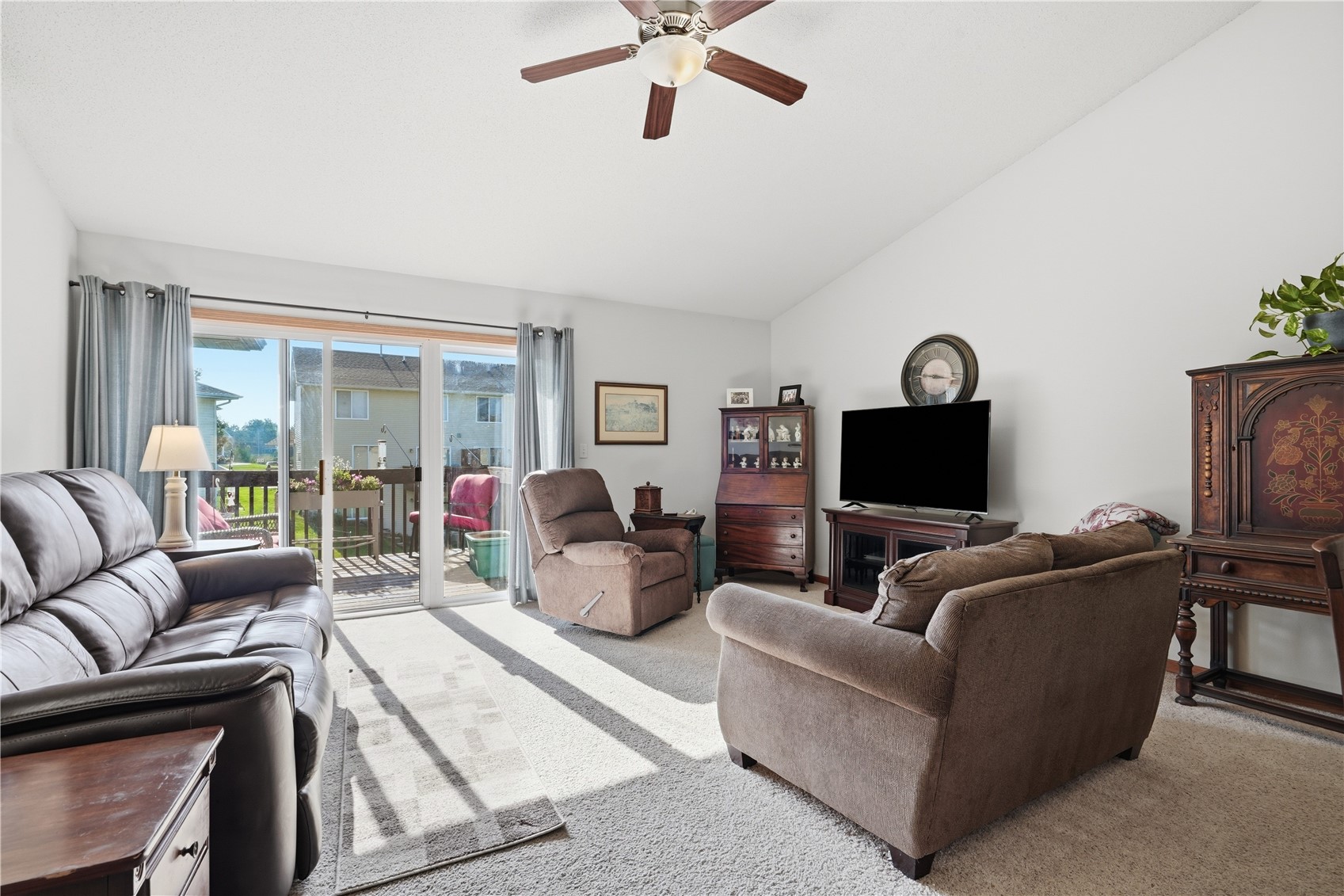 3642 Stoneview Circle SW Cedar Rapids IA 52404