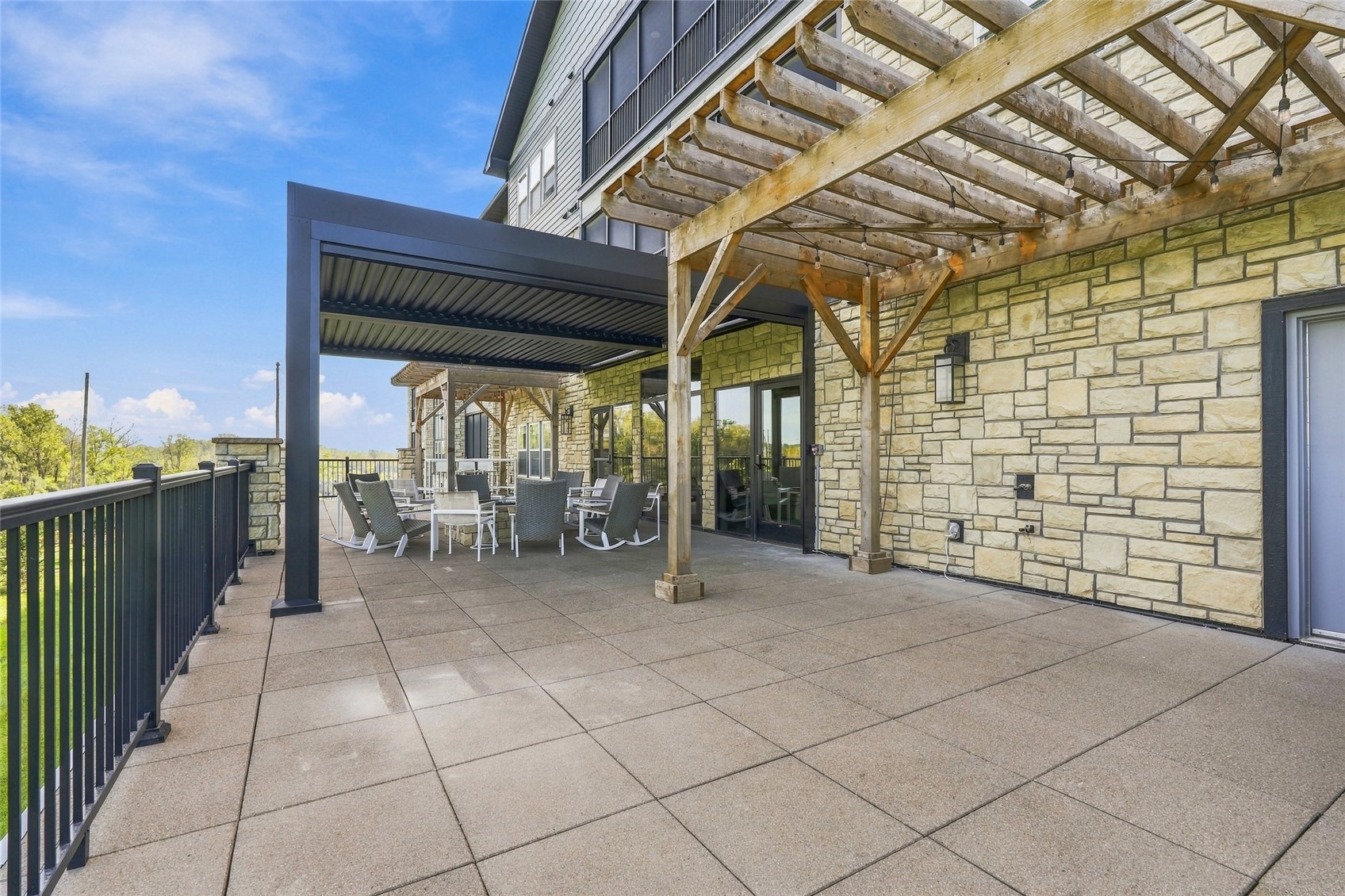 1920 Country Club Drive Coralville IA 52241