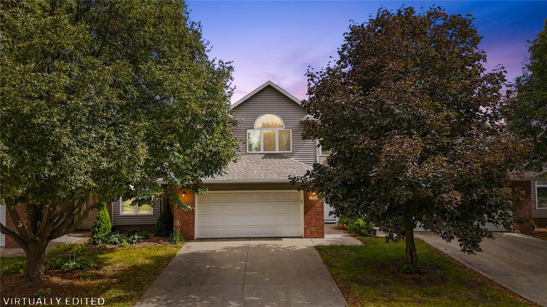 1342 Oxford Place Iowa City IA 52240