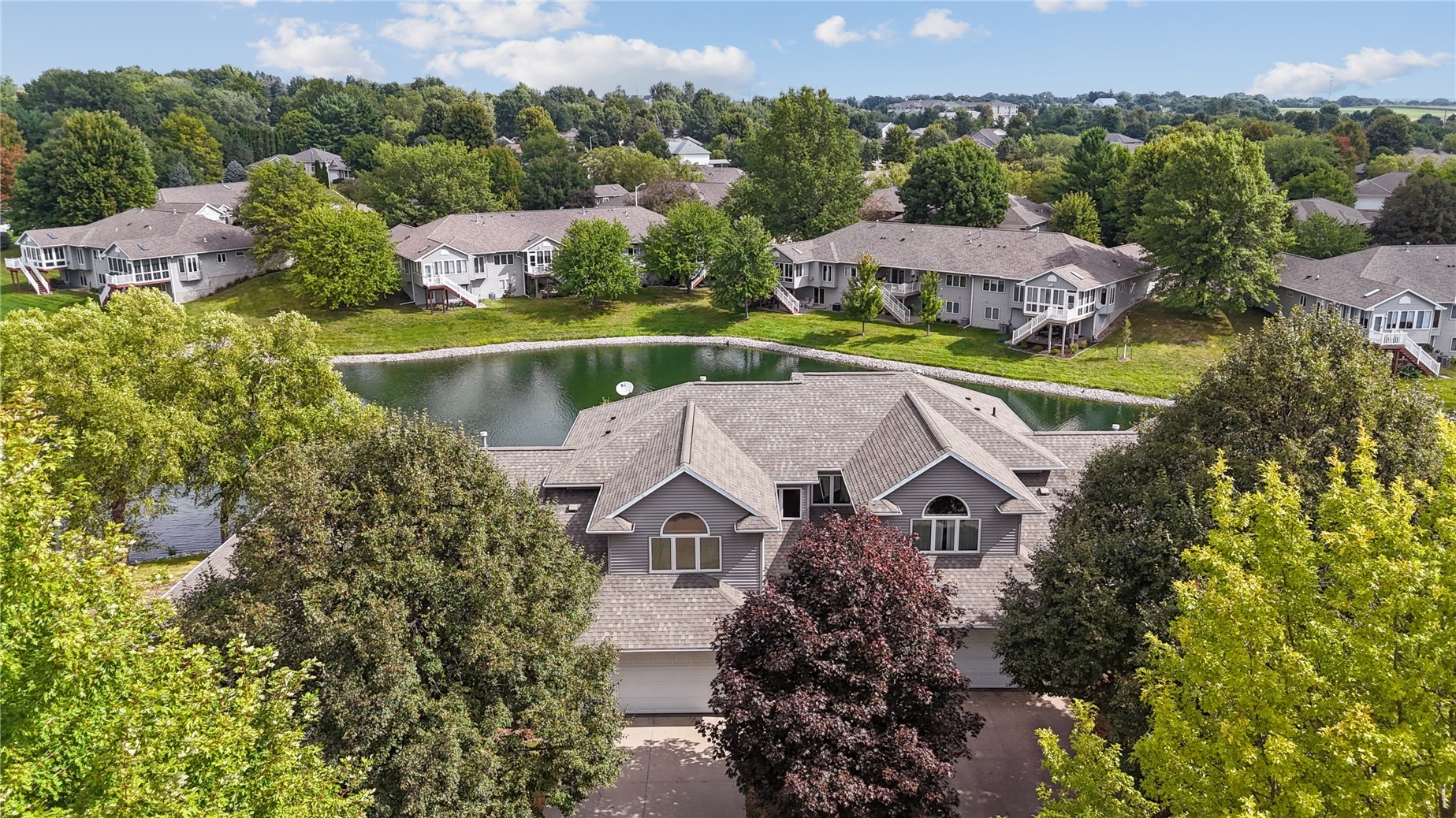 1342 Oxford Place Iowa City IA 52240