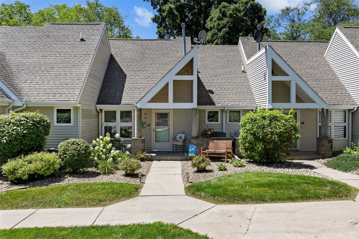 425 27th Avenue Amana IA 52203