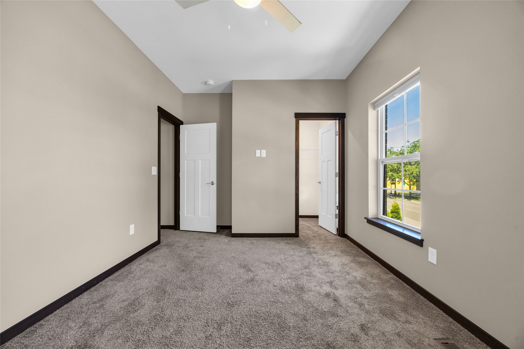 331 E Main Street Solon IA 52333