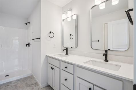 4462 Deer Creek Road Iowa City IA 52246