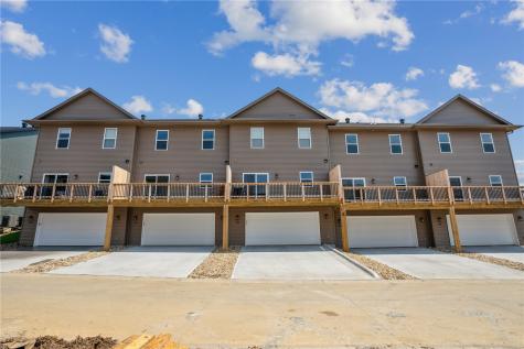 4462 Deer Creek Road Iowa City IA 52246