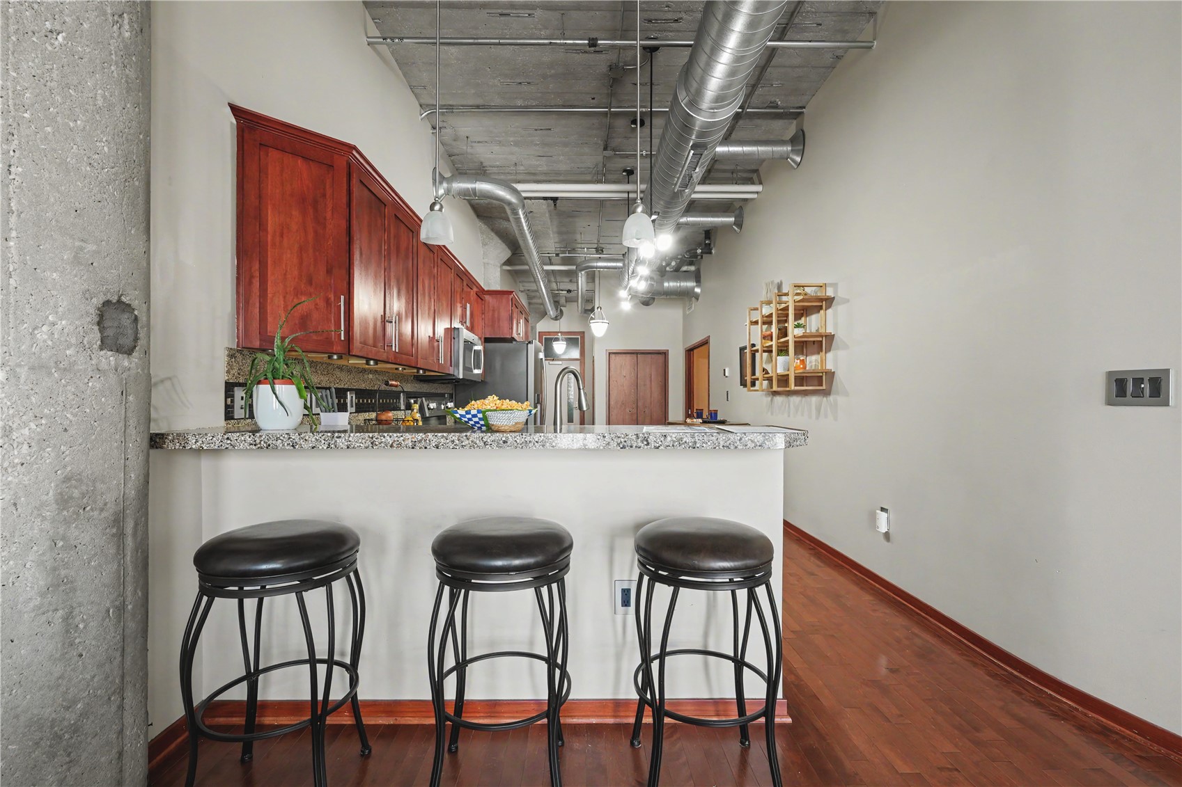 900 2nd Street #208 Cedar Rapids IA 52401