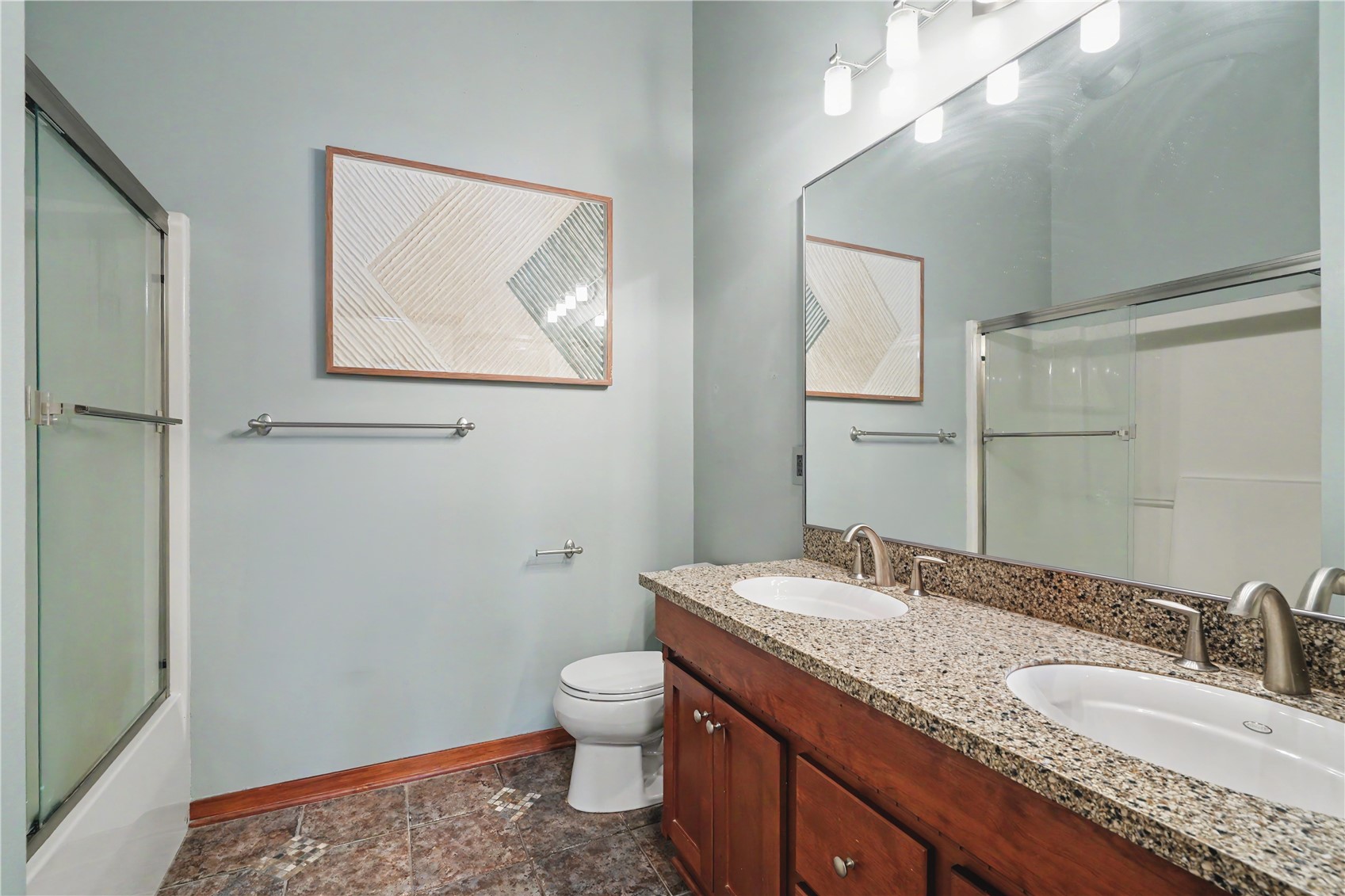 900 2nd Street #208 Cedar Rapids IA 52401