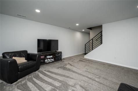 834 Crescent View Drive NE Cedar Rapids IA 52402