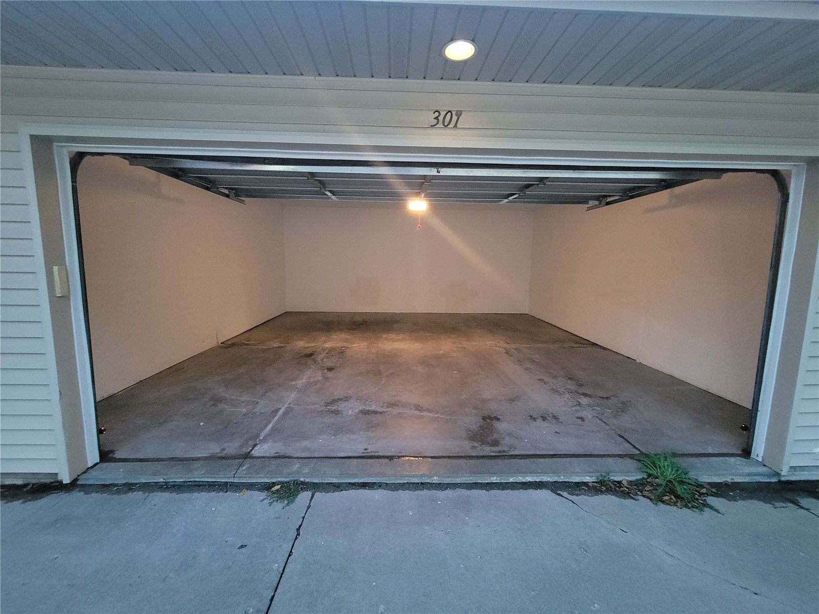 1820 W Benton Street Iowa City IA 52246