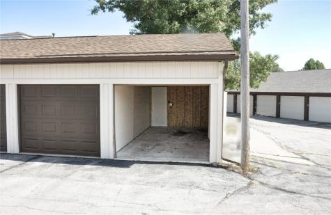 4551 Maureen Drive Cedar Rapids IA 52403