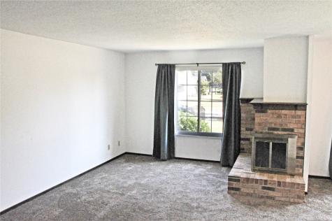 4551 Maureen Drive Cedar Rapids IA 52403