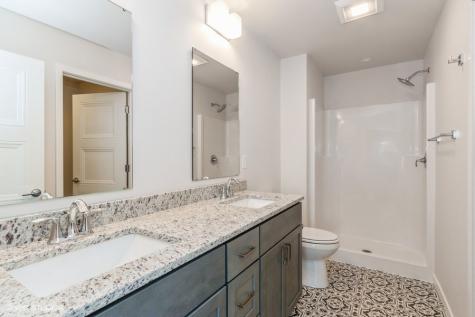 1095 Mary Lane North Liberty IA 52317