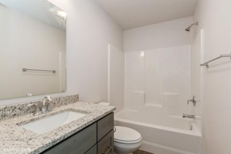 1095 Mary Lane North Liberty IA 52317