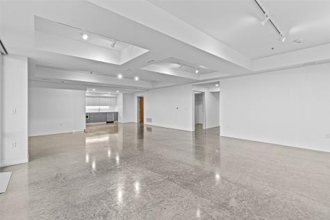 404 E College Street Iowa City IA 52240