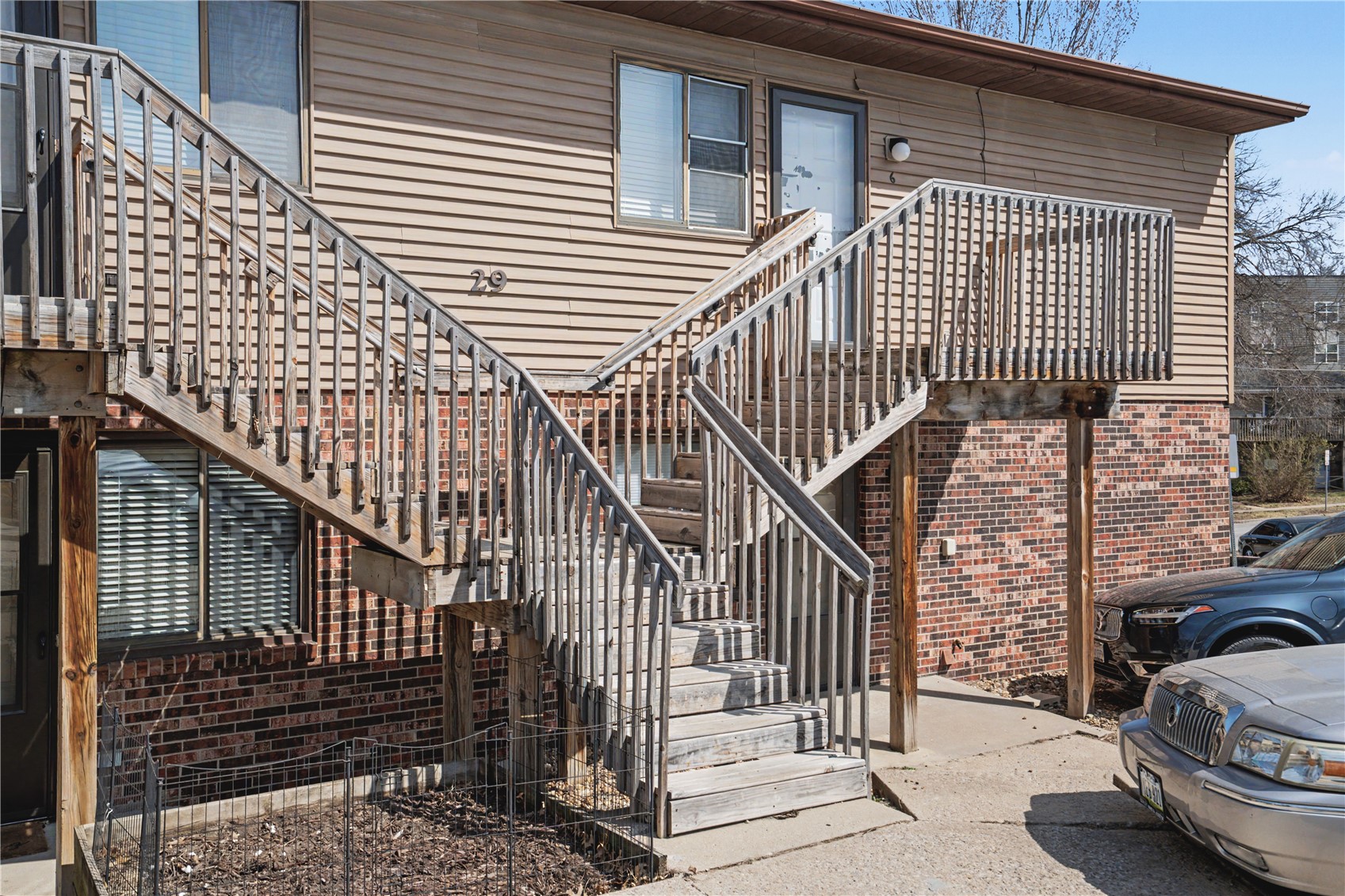 29 Valley Avenue Iowa City IA 52240