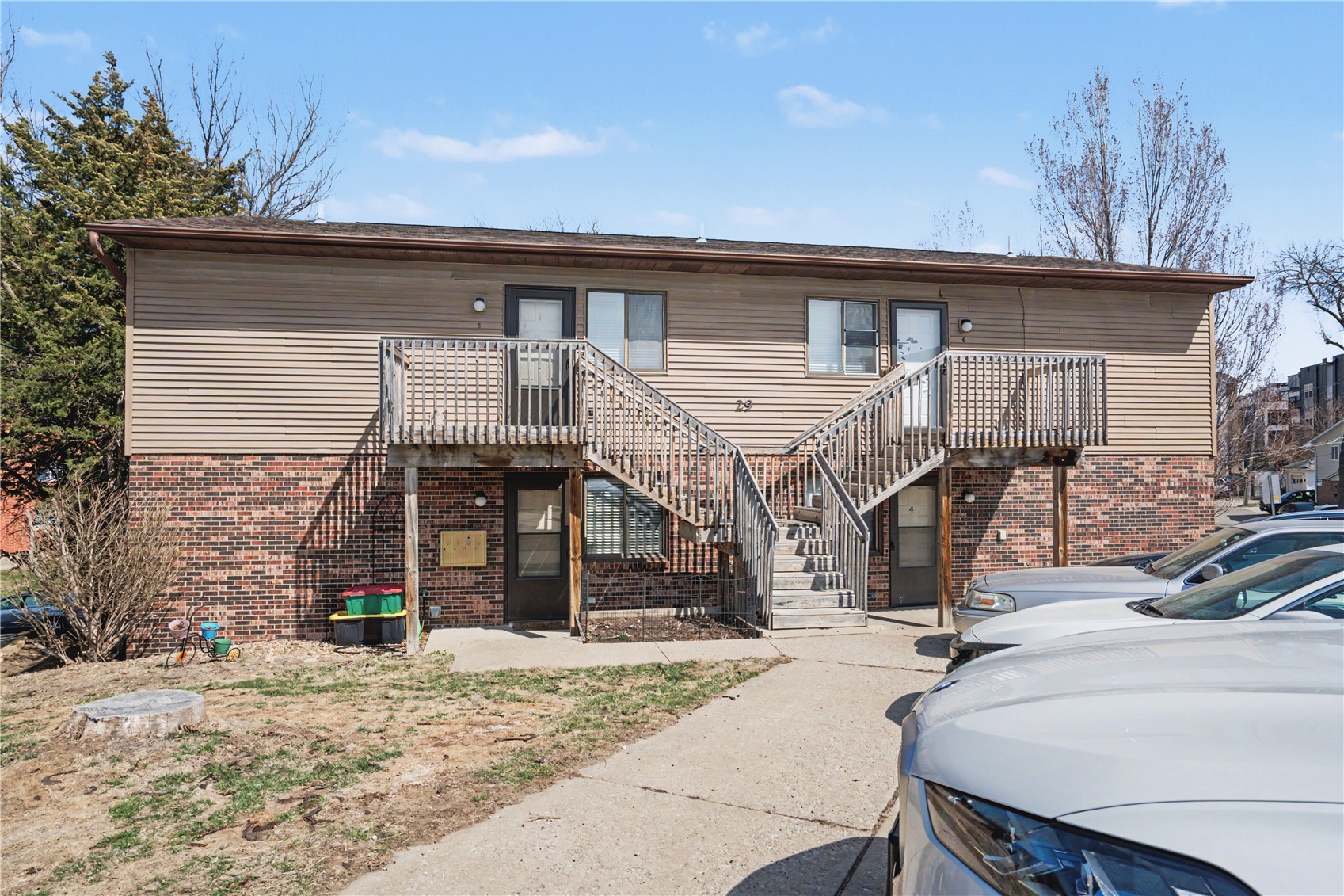 29 Valley Avenue Iowa City IA 52240