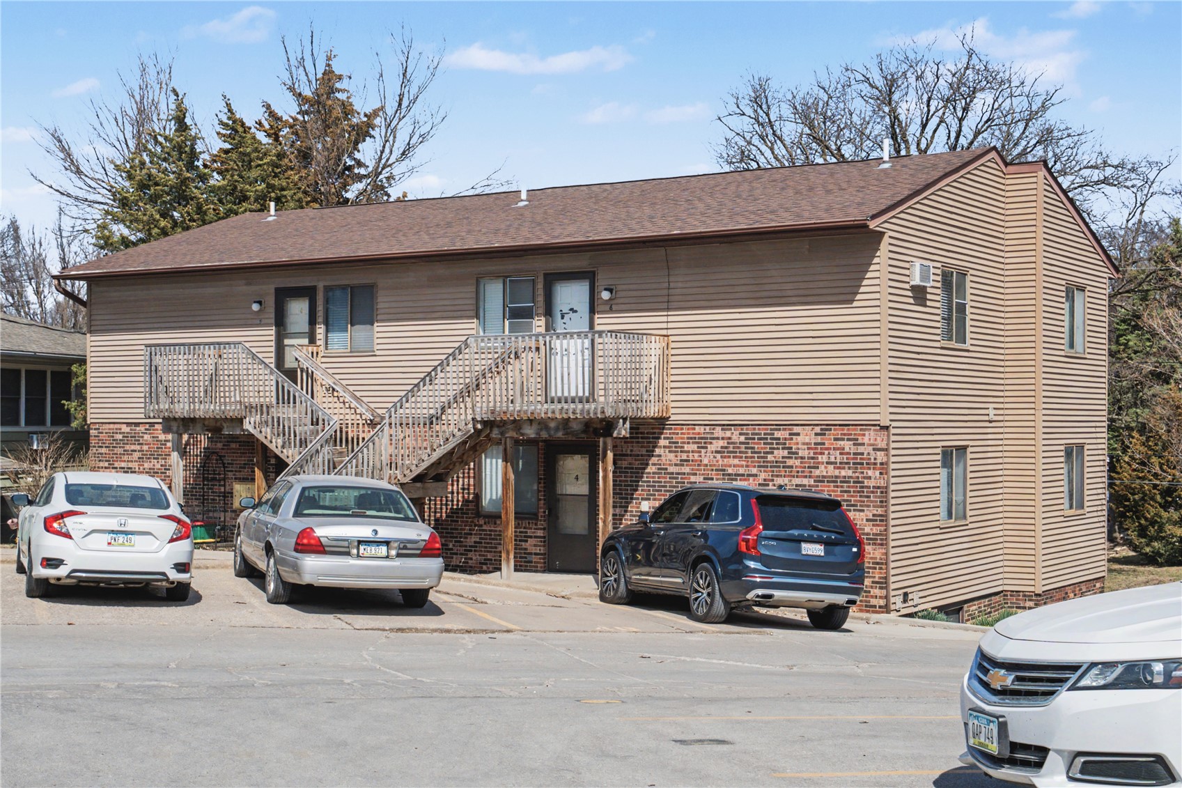 29 Valley Avenue Iowa City IA 52240