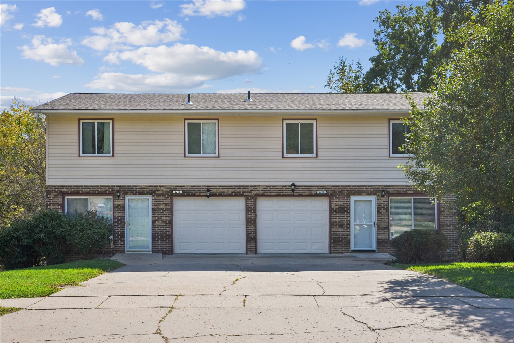 1409 Eastview Drive Coralville IA 52241