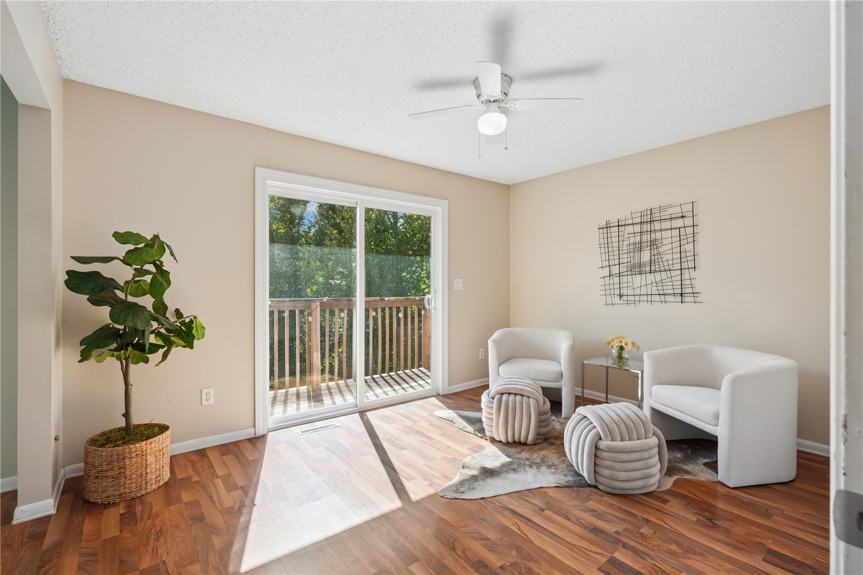 1409 Eastview Drive Coralville IA 52241