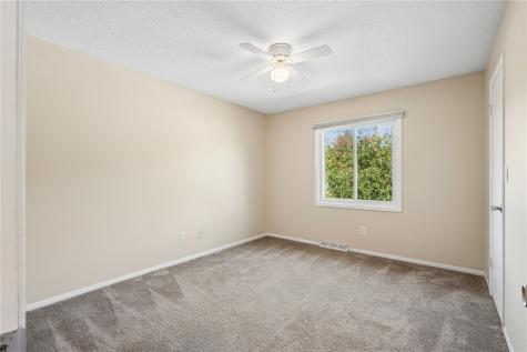 1409 Eastview Drive Coralville IA 52241