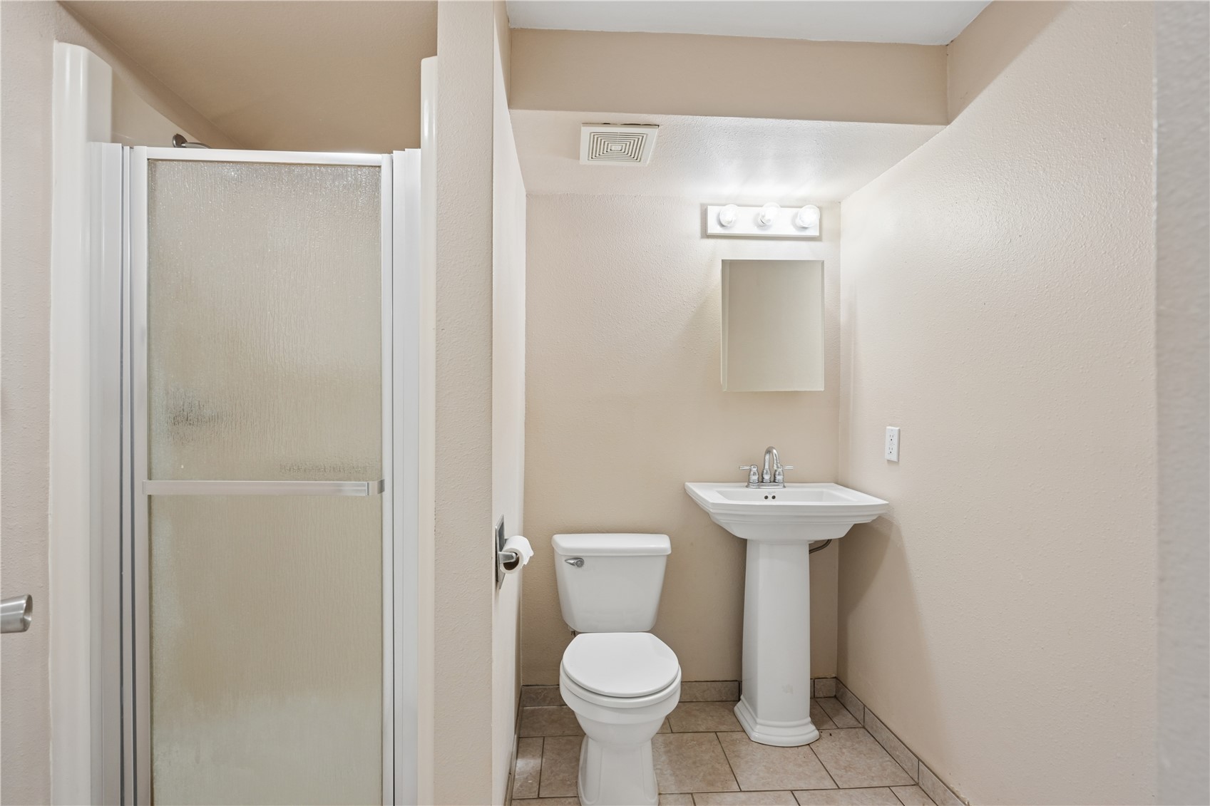 1409 Eastview Drive Coralville IA 52241