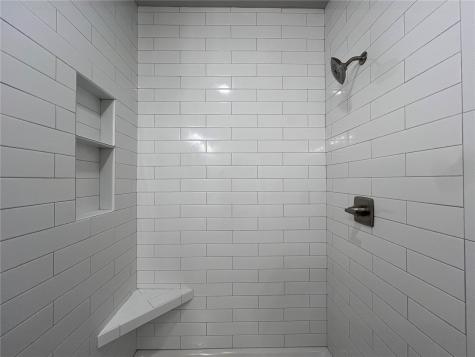 1292 Berkshire Lane North Liberty IA 52317