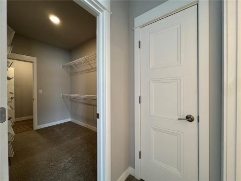 1292 Berkshire Lane North Liberty IA 52317