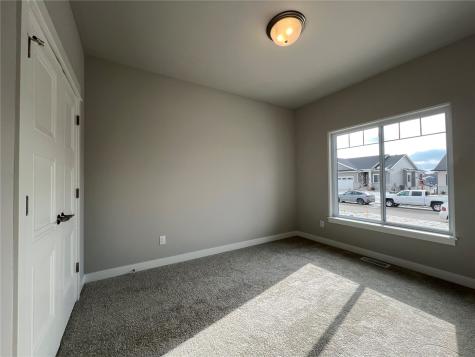 1292 Berkshire Lane North Liberty IA 52317