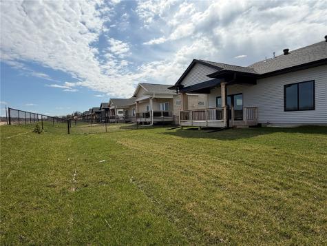 1292 Berkshire Lane North Liberty IA 52317