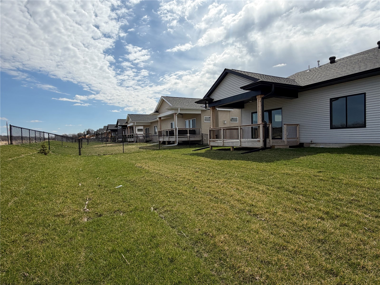 1292 Berkshire Lane North Liberty IA 52317