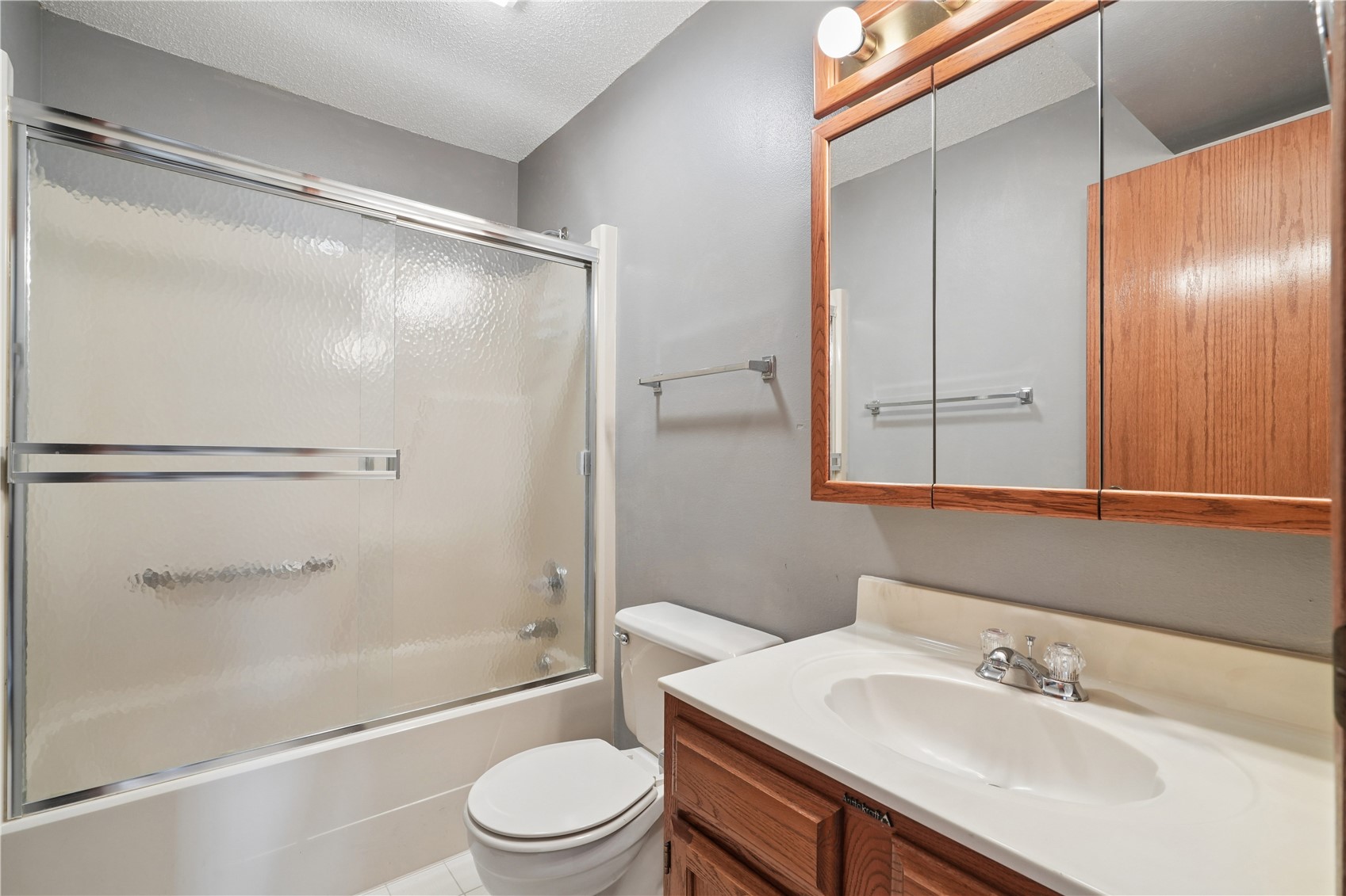 4320 Westchester Dr NE #B Cedar Rapids IA 52402