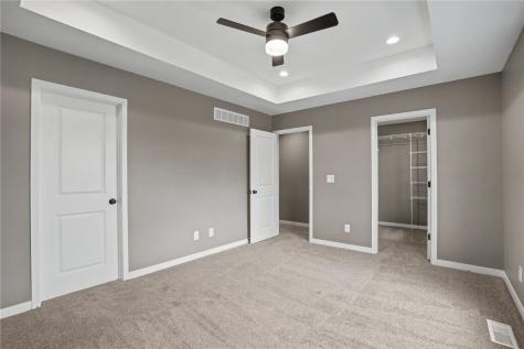 4713 Preston Lane Iowa City IA 52246