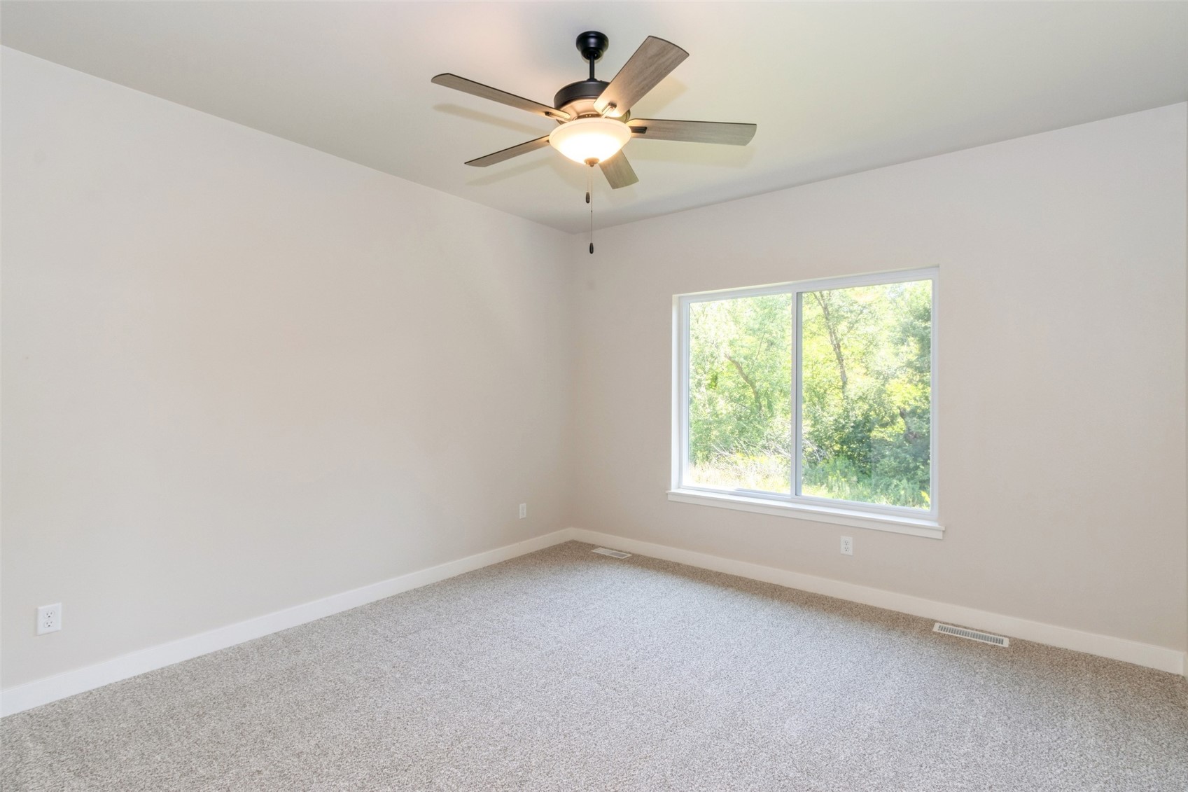 1044 Highland Trail Solon IA 52333