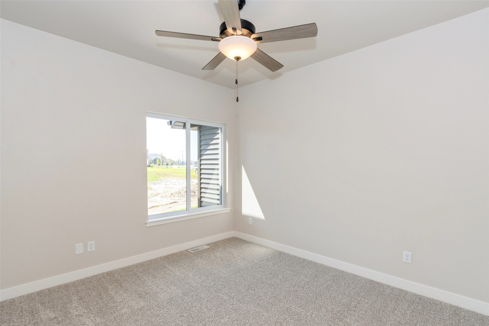 1044 Highland Trail Solon IA 52333