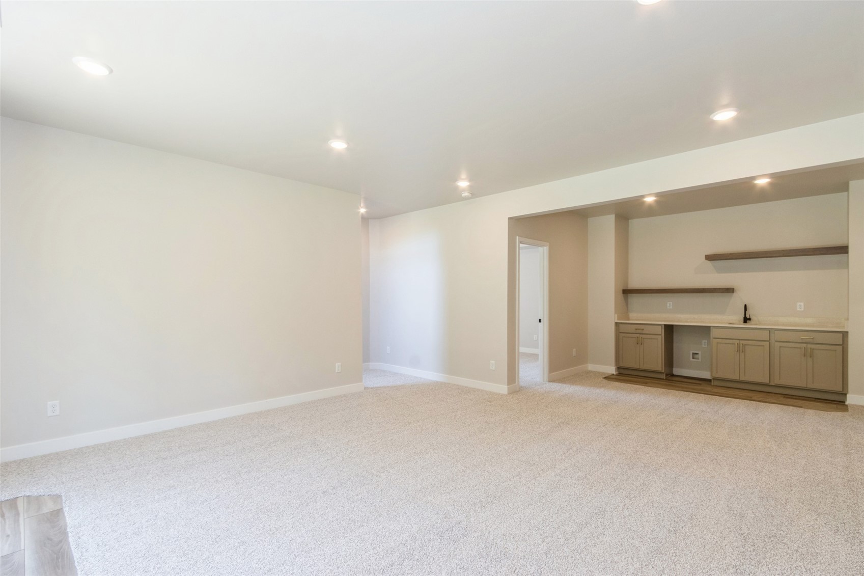 1044 Highland Trail Solon IA 52333