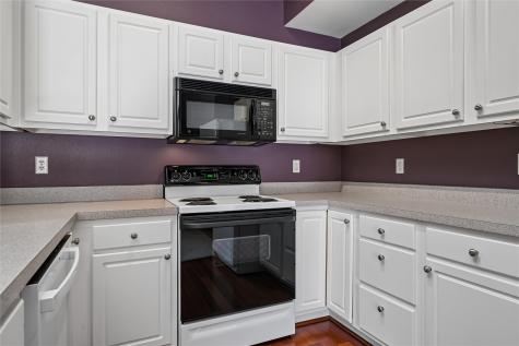 4622 1st Avenue NW Cedar Rapids IA 52405