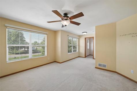 4622 1st Avenue NW Cedar Rapids IA 52405