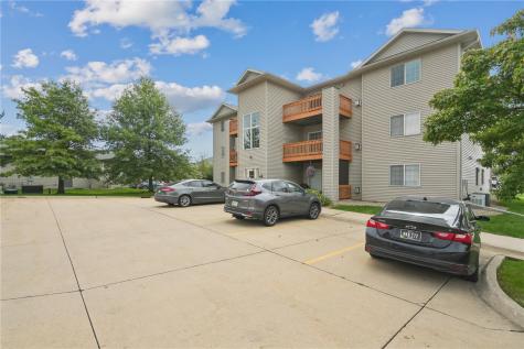 600 Colton Circle NE Cedar Rapids IA 52402