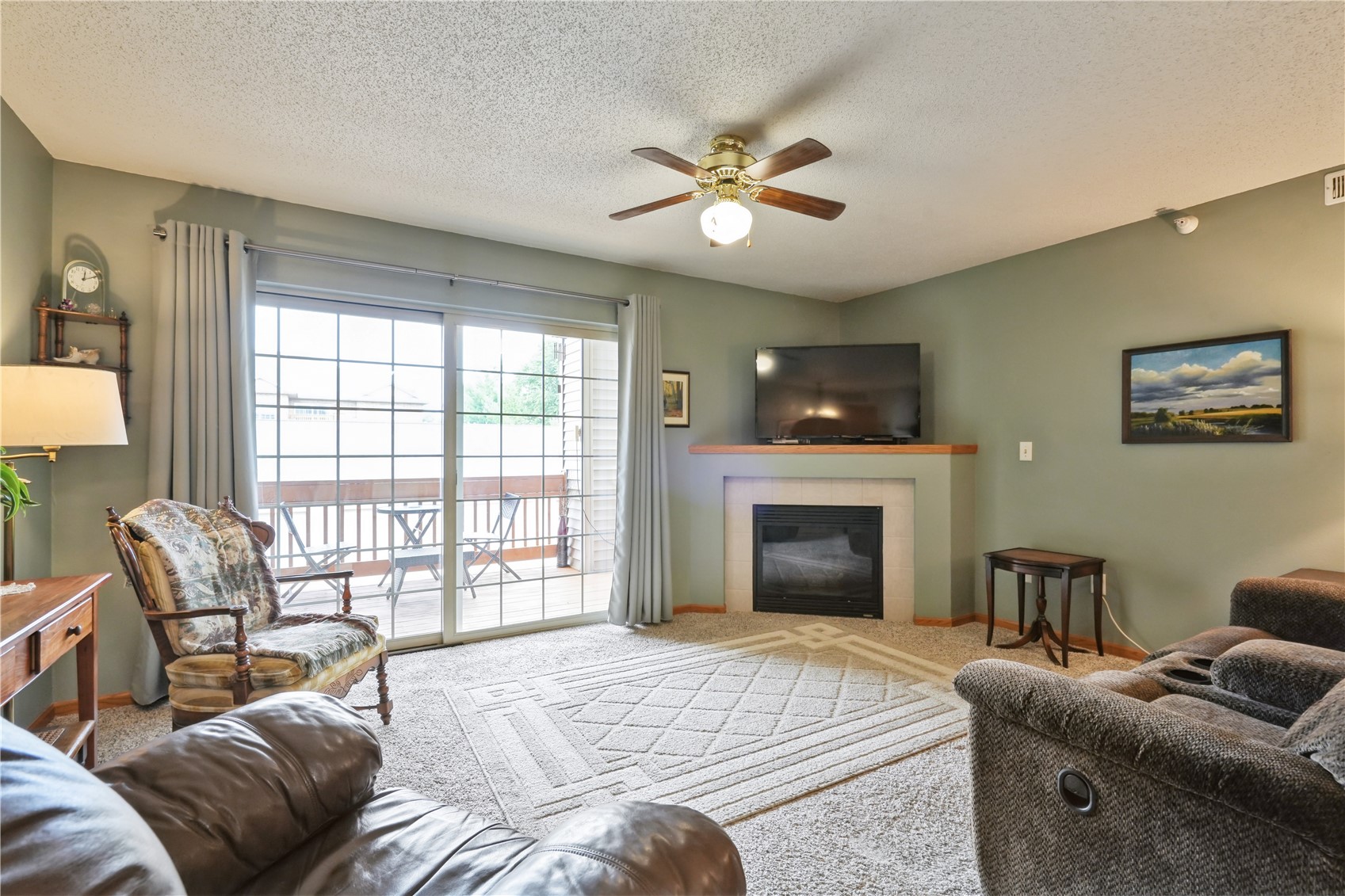 600 Colton Circle NE Cedar Rapids IA 52402