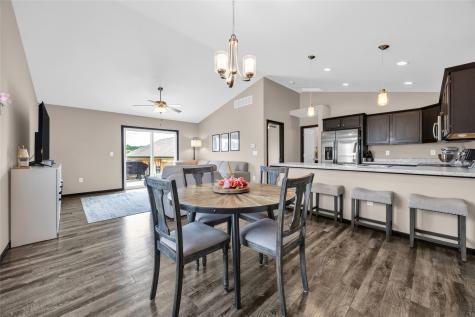 351 Cypress Court Solon IA 52333