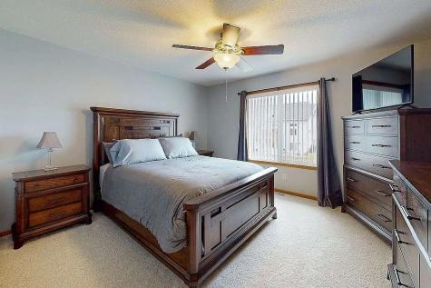 4433 Spoonbill Court Marion IA 52302