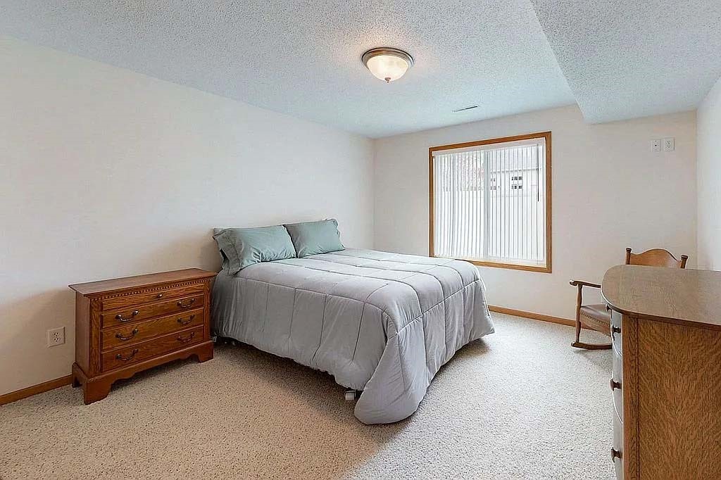 4433 Spoonbill Court Marion IA 52302