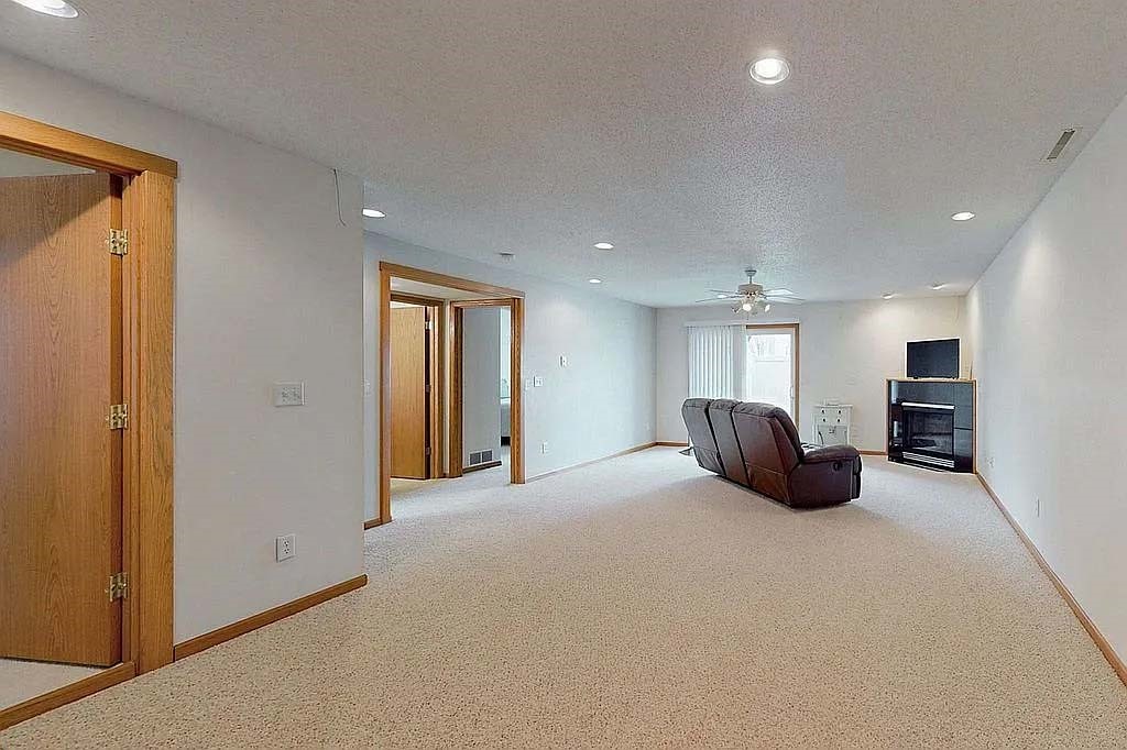 4433 Spoonbill Court Marion IA 52302