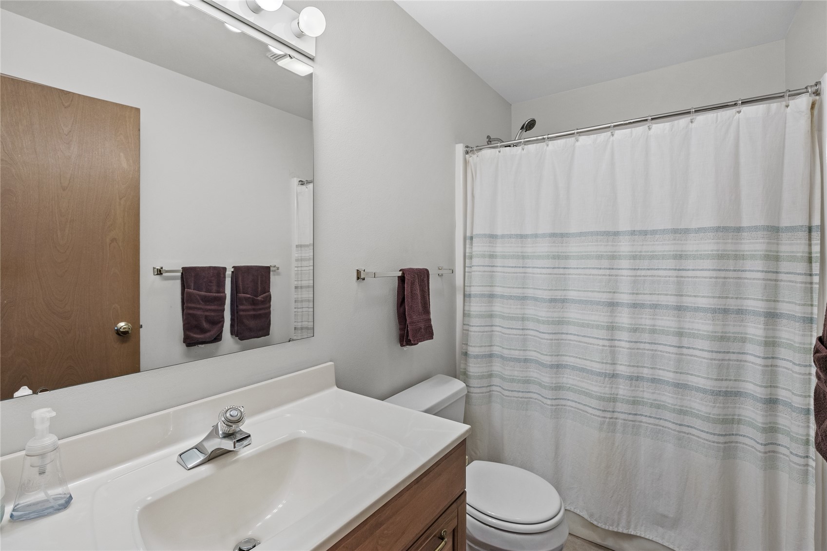 664 J Avenue NE Cedar Rapids IA 52402