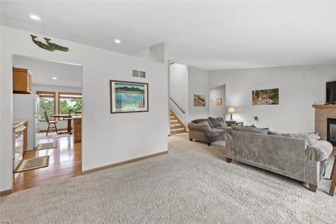 664 J Avenue NE Cedar Rapids IA 52402