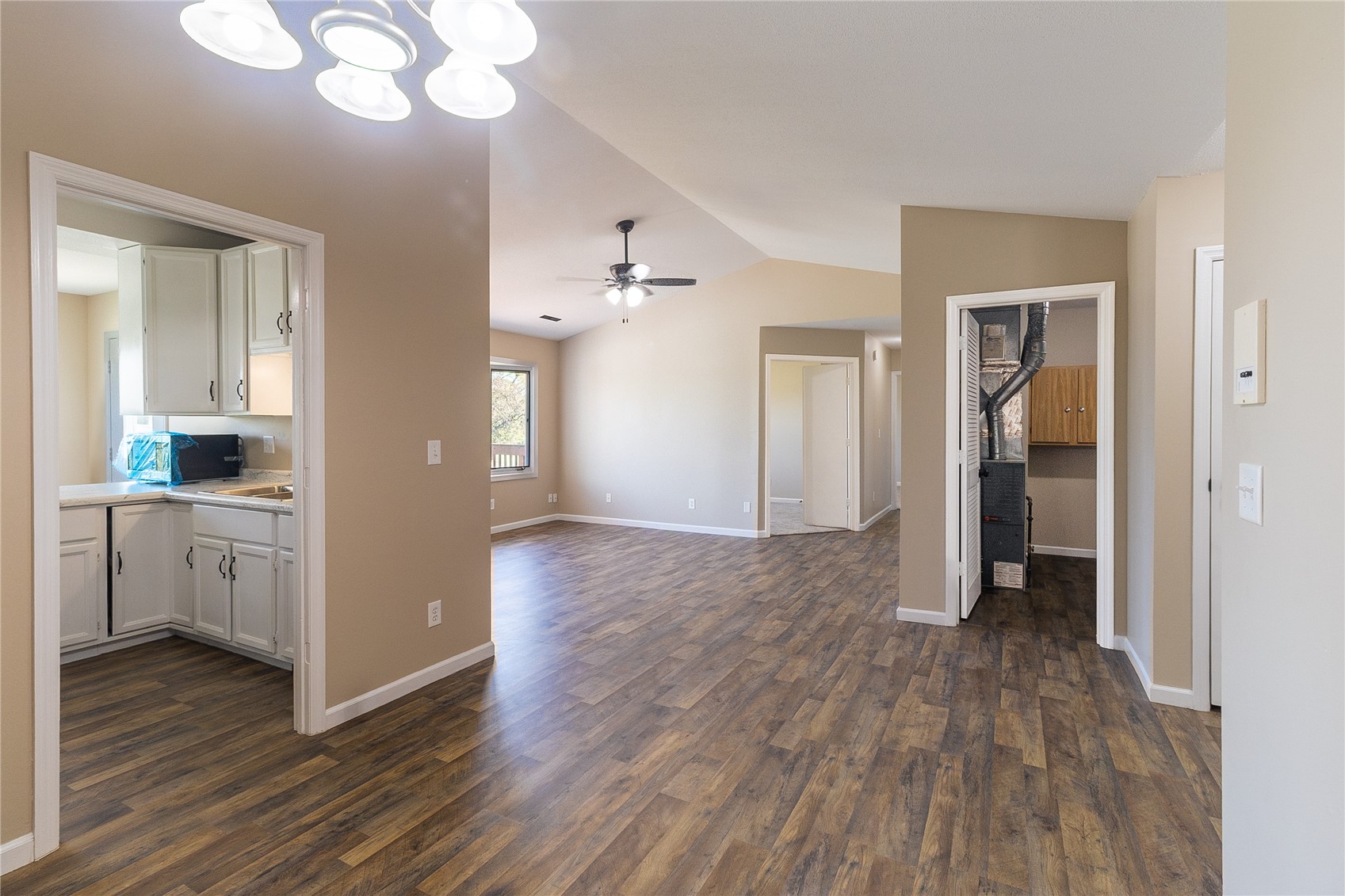 4116 Lexington Drive NE Cedar Rapids IA 52402