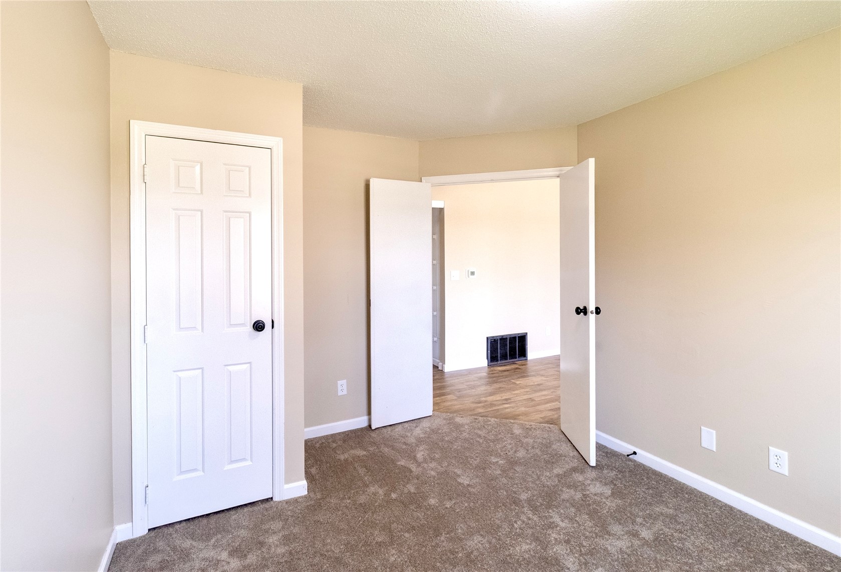 4116 Lexington Drive NE Cedar Rapids IA 52402