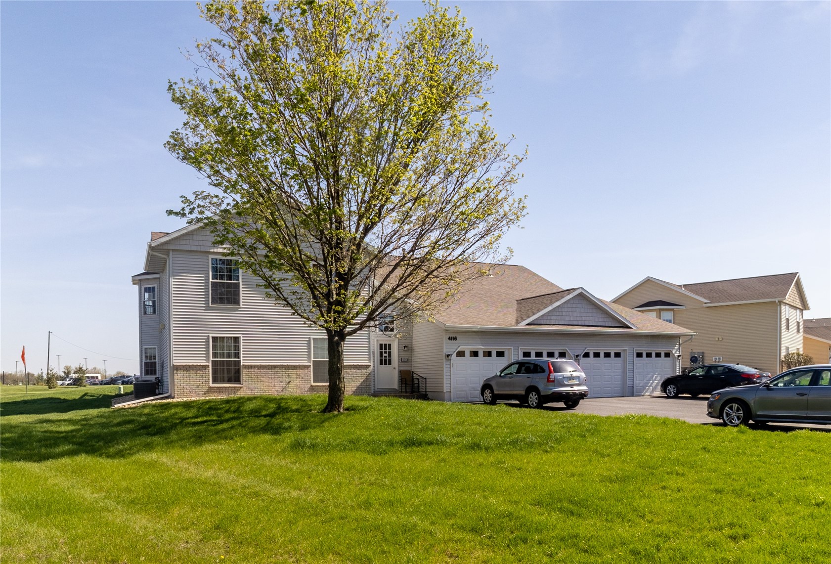 4116 Lexington Drive NE Cedar Rapids IA 52402