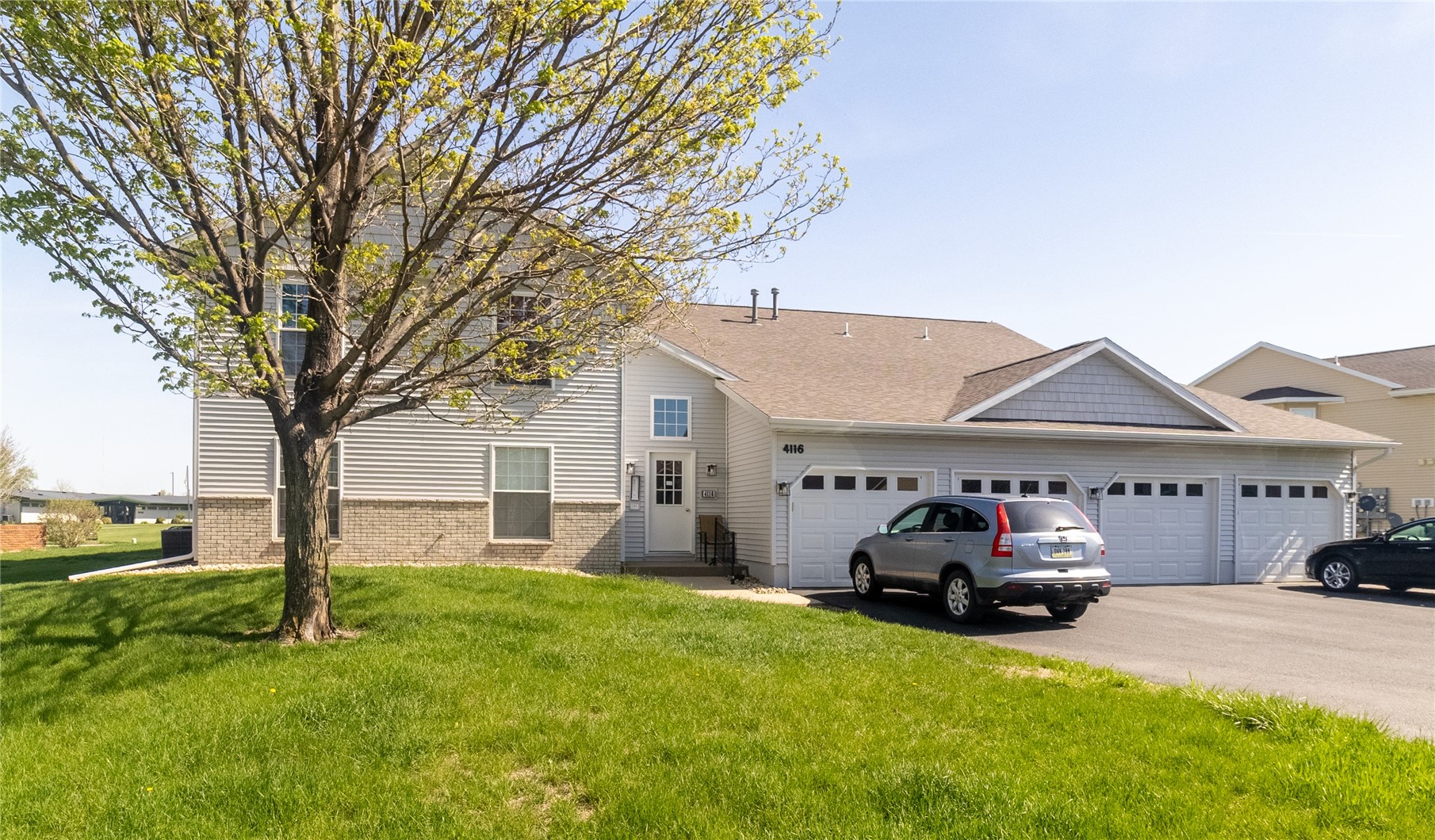 4116 Lexington Drive NE Cedar Rapids IA 52402