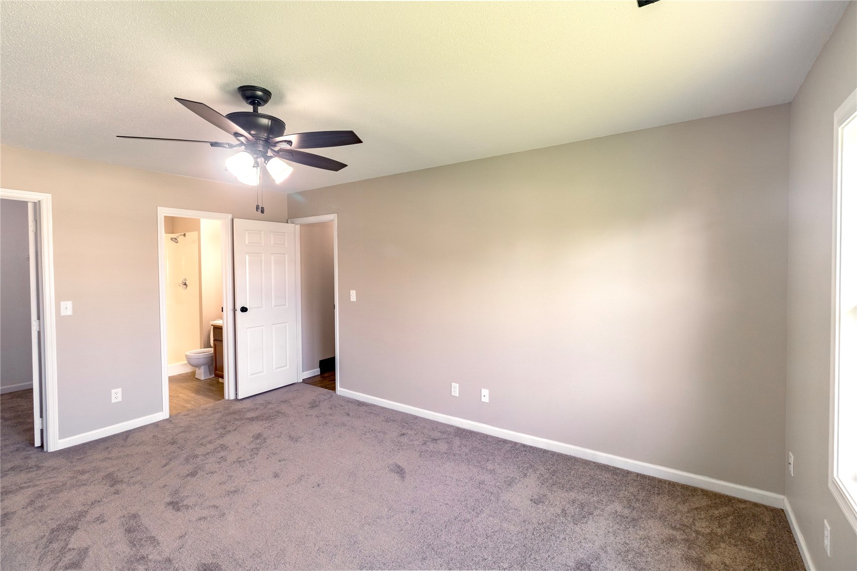 4116 Lexington Drive NE Cedar Rapids IA 52402