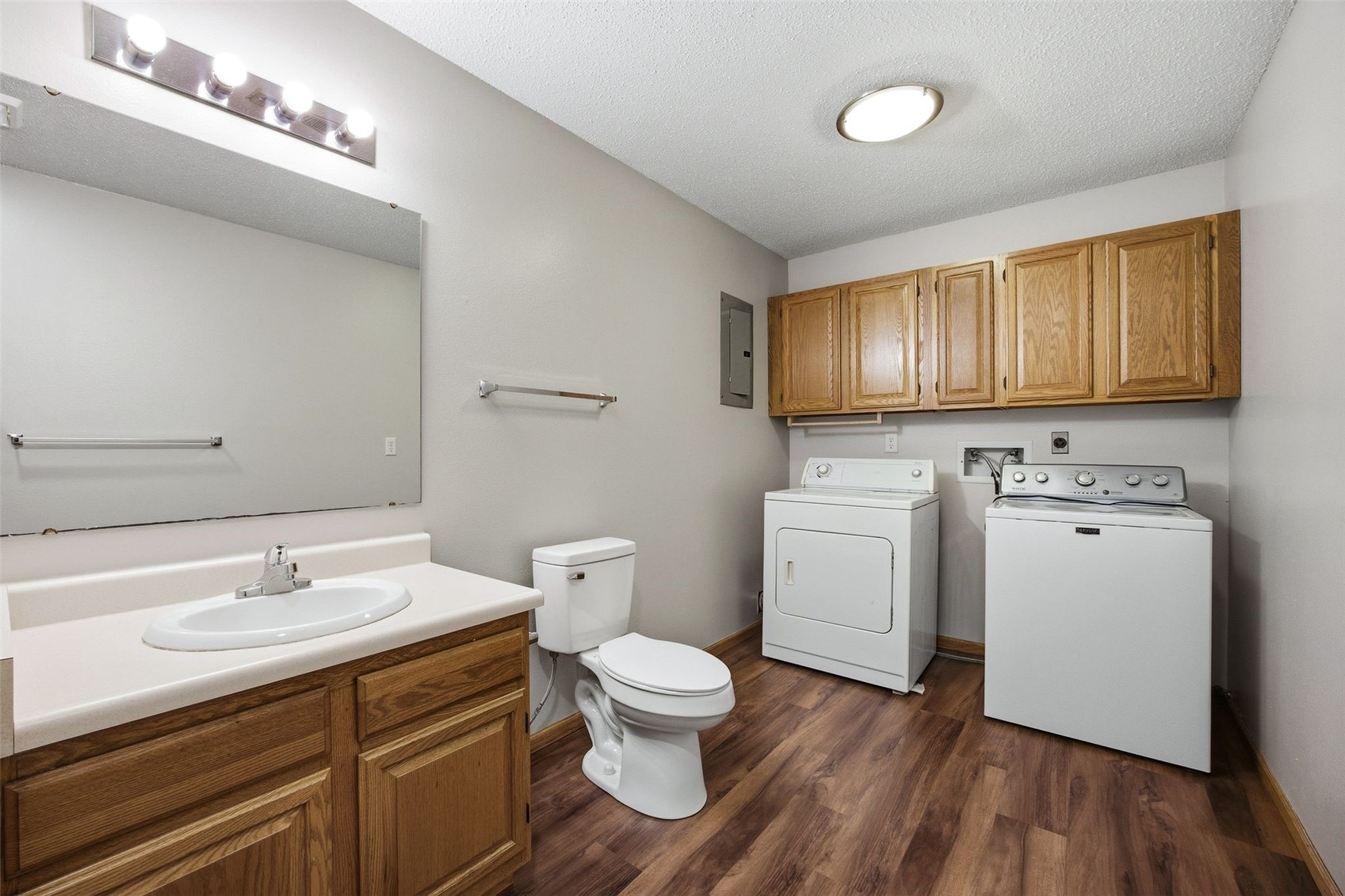 1985 South Ridge Drive Coralville IA 52241